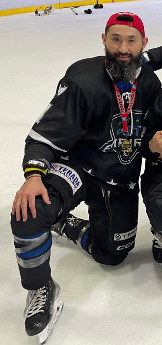Shun Sakata on the ice at MegaIce